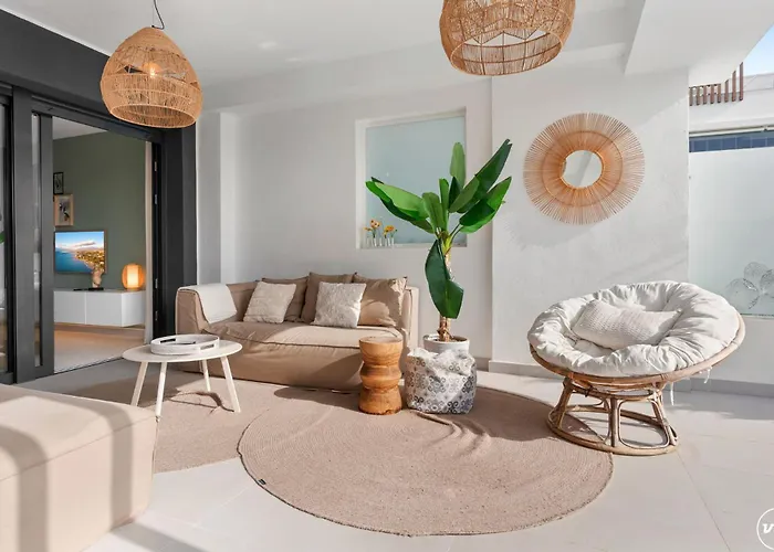 Appartement Vivi Homes - Sublime Close To The Beach, Garden, Pool & Hot Tub Estepona