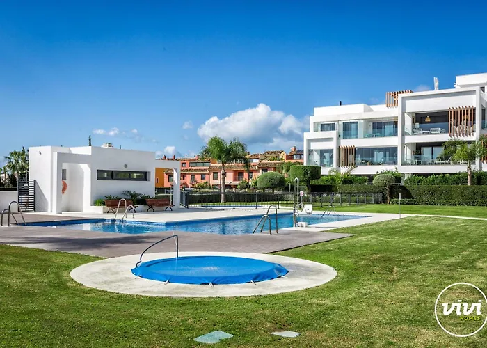 Appartement Vivi Homes - Sublime Close To The Beach, Garden, Pool & Hot Tub Estepona