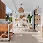 Vivi Homes - Sublime Close To The Beach, Garden, Pool & Hot Tub Appartement